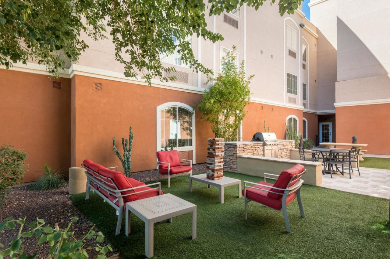 Towneplace Suites By Marriott Tucson Williams Centre Exterior photo